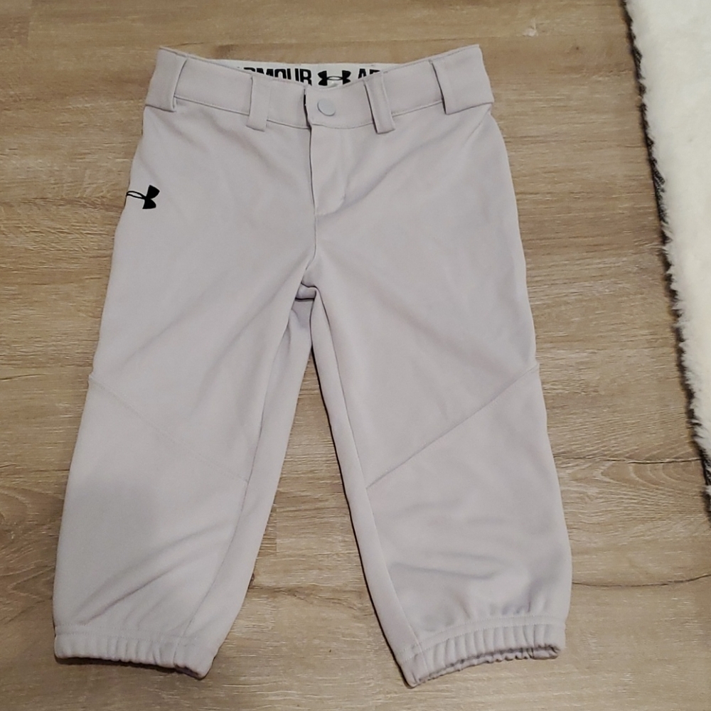 Boy pants sized 5 under armor baseball gray